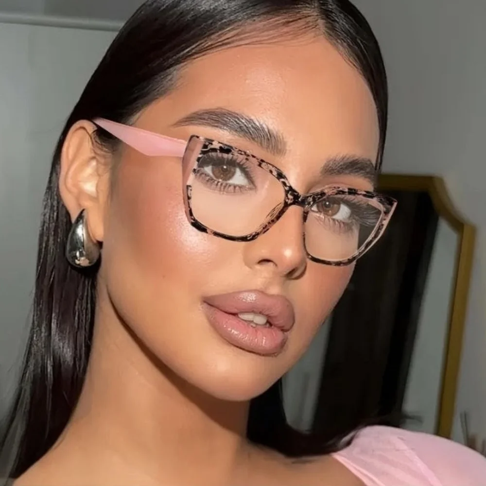 +3.50 Stylish Blush Pink with Tortoiseshell Accent Reading Glasses